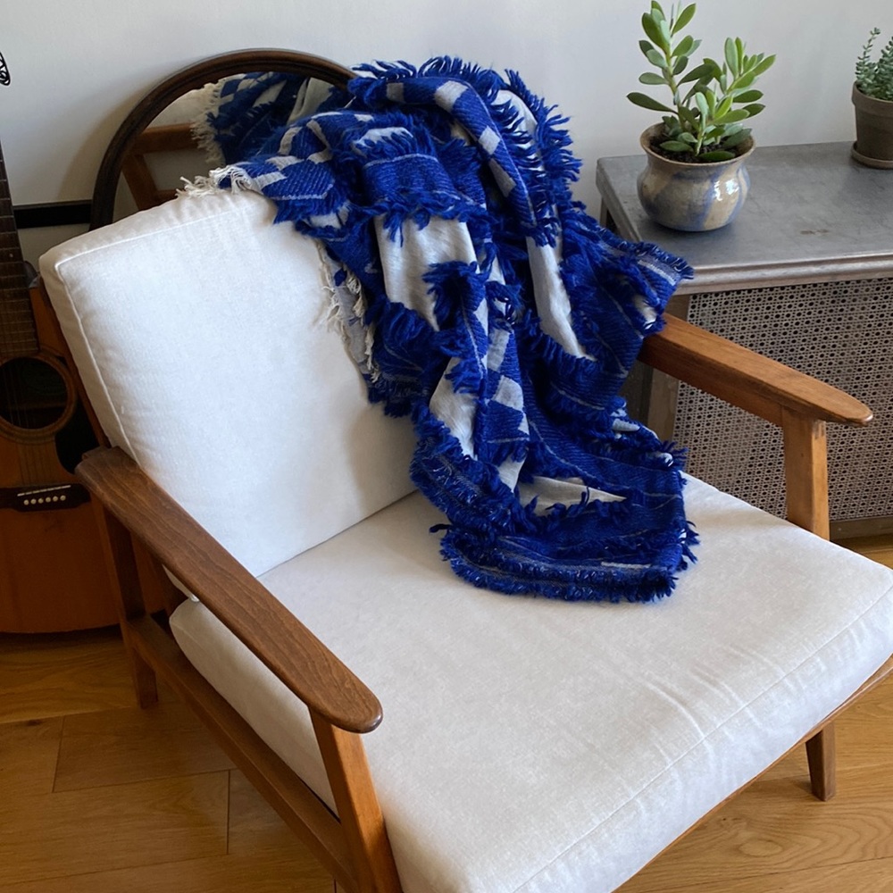 TELA scarf